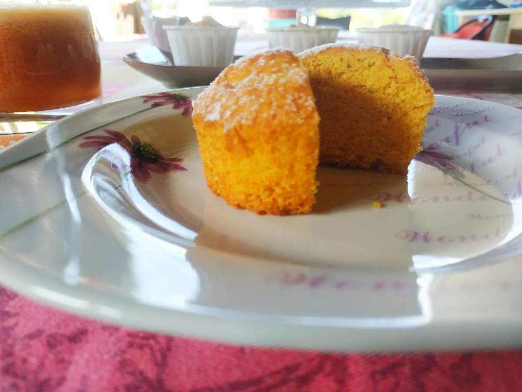 Muffin carote e mandorle