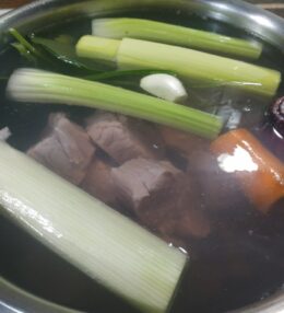 Brodo di carne (chiarificato)