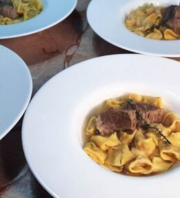 Tortellini all’emiliana in brodo